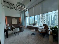 Arc 380 (D8), Office #553605911